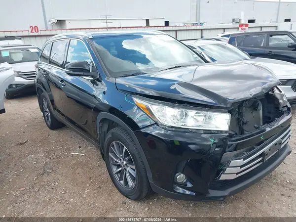 5TDJZRFH6KS577241 2019 TOYOTA HIGHLANDER - Image 1