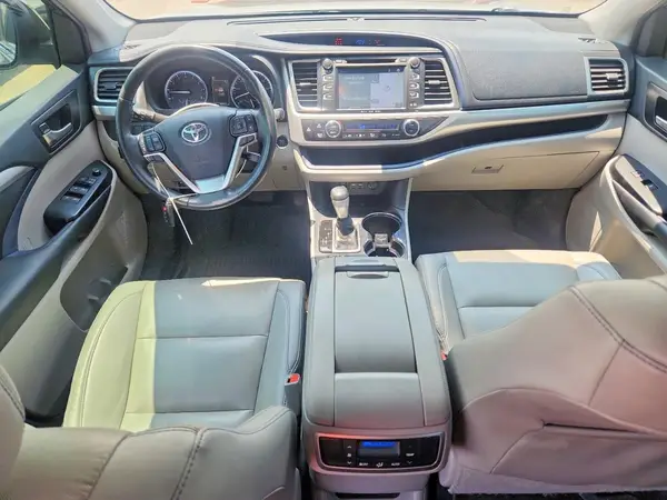 5TDJZRFH6KS581595 2019 TOYOTA HIGHLANDER - Image 8