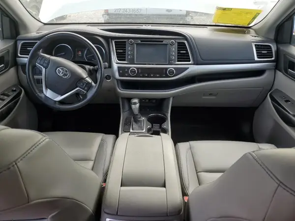 5TDJZRFH6KS591432 2019 TOYOTA HIGHLANDER - Image 8