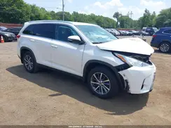 5TDJZRFH6KS594895 2019 TOYOTA HIGHLANDER