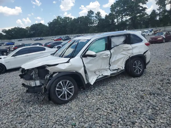 5TDJZRFH6KS595660 2019 TOYOTA HIGHLANDER - Image 1