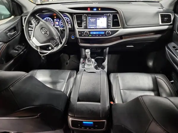 5TDJZRFH6KS598722 2019 TOYOTA HIGHLANDER - Image 8