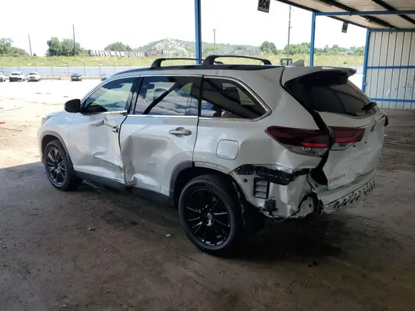 5TDJZRFH6KS601070 2019 TOYOTA HIGHLANDER - Image 2