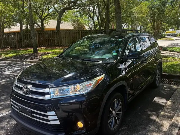 5TDJZRFH6KS604292 2019 TOYOTA HIGHLANDER - Image 2