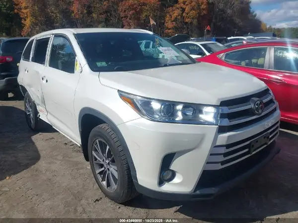 5TDJZRFH6KS605880 2019 TOYOTA HIGHLANDER - Image 1