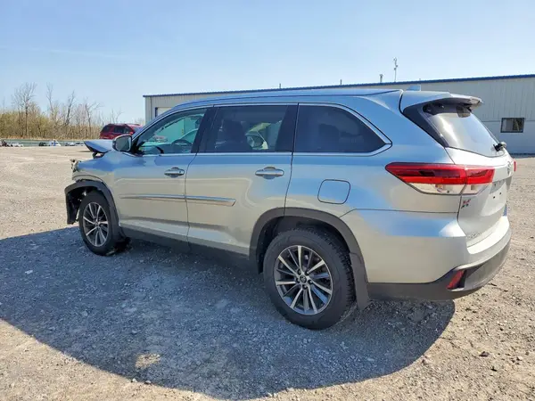 5TDJZRFH6KS611324 2019 TOYOTA HIGHLANDER - Image 2