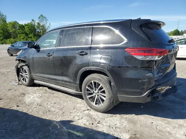 5TDJZRFH6KS611758 2019 TOYOTA HIGHLANDER - Image 2