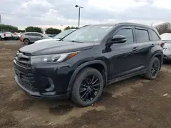 5TDJZRFH6KS613879 2019 TOYOTA HIGHLANDER
