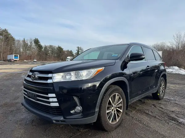 5TDJZRFH6KS616930 2019 TOYOTA HIGHLANDER - Image 2