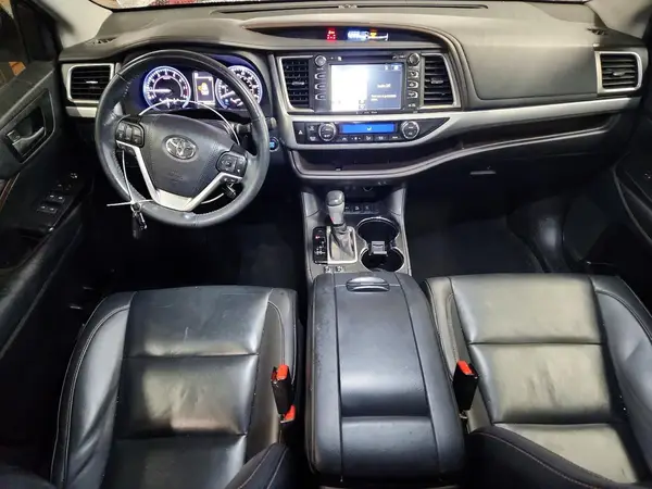 5TDJZRFH6KS617947 2019 TOYOTA HIGHLANDER - Image 8