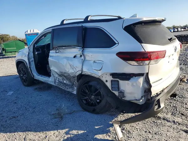 5TDJZRFH6KS623683 2019 TOYOTA HIGHLANDER - Image 2