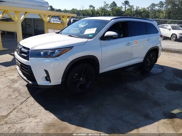 5TDJZRFH6KS627569 2019 TOYOTA HIGHLANDER - Image 2