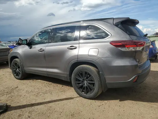 5TDJZRFH6KS704358 2019 TOYOTA HIGHLANDER - Image 2