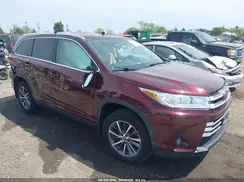 5TDJZRFH6KS725923 2019 TOYOTA HIGHLANDER
