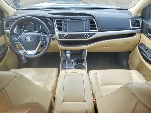 5TDJZRFH6KS918234 2019 TOYOTA HIGHLANDER - Image 8