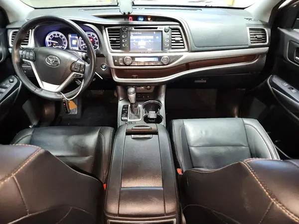 5TDJZRFH6KS931453 2019 TOYOTA HIGHLANDER - Image 8