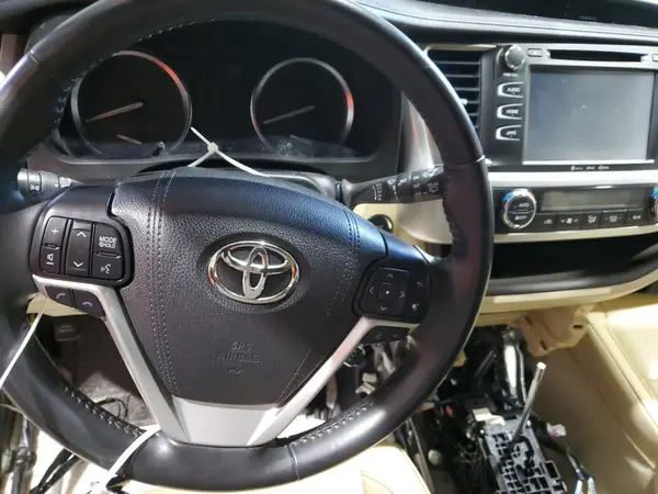 5TDJZRFH6KS937687 2019 TOYOTA HIGHLANDER - Image 8