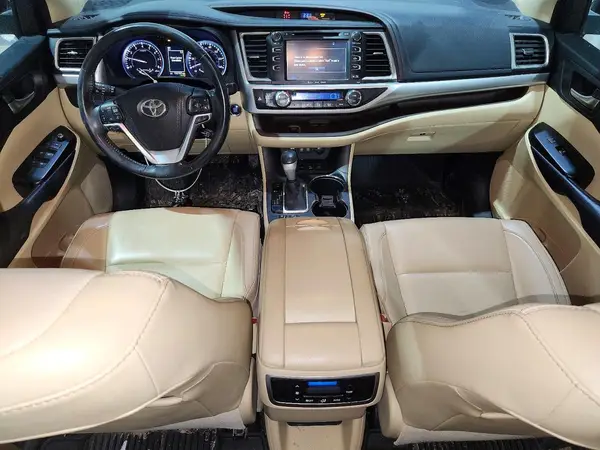 5TDJZRFH7HS361231 2017 TOYOTA HIGHLANDER - Image 8