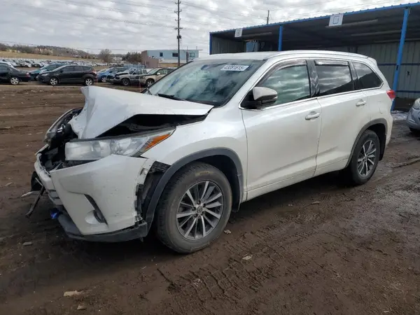 5TDJZRFH7HS367692 2017 TOYOTA HIGHLANDER - Image 1