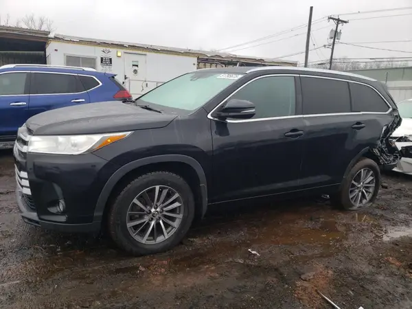 5TDJZRFH7HS379891 2017 TOYOTA HIGHLANDER - Image 1