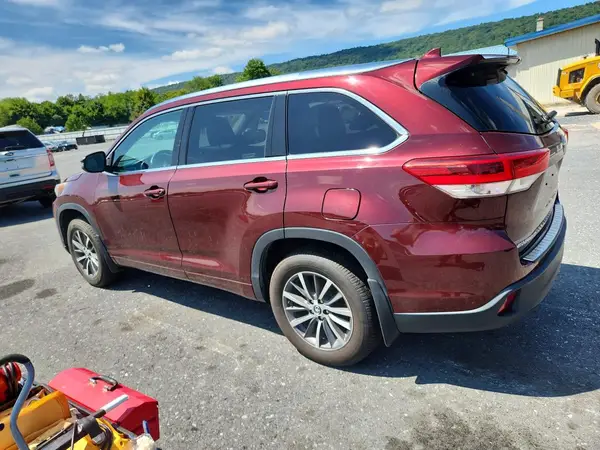 2017 TOYOTA HIGHLANDER COPART lot 65749206 auction photo 2