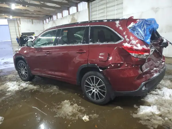 5TDJZRFH7HS401453 2017 TOYOTA HIGHLANDER - Image 2