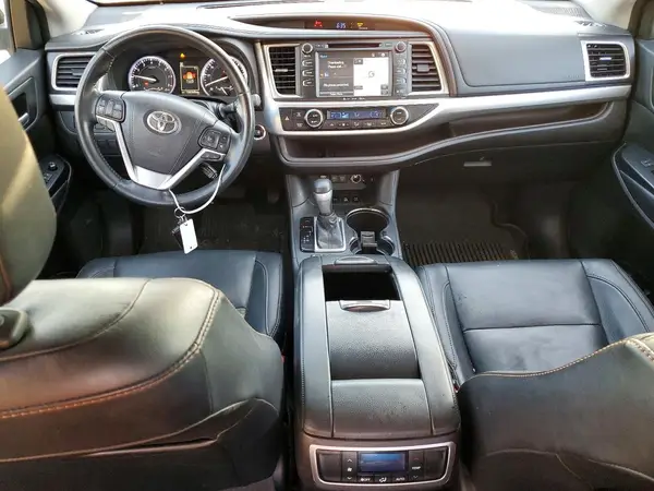 5TDJZRFH7HS406488 2017 TOYOTA HIGHLANDER - Image 8