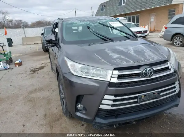 5TDJZRFH7HS411612 2017 TOYOTA HIGHLANDER - Image 1