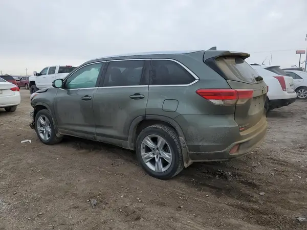 5TDJZRFH7HS439846 2017 TOYOTA HIGHLANDER - Image 2