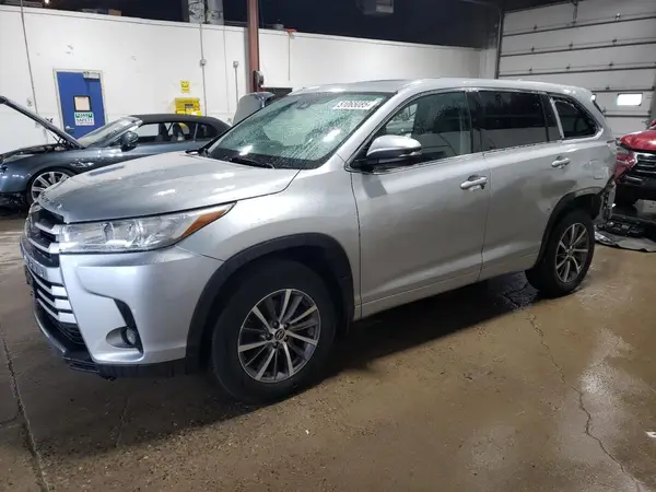 5TDJZRFH7HS480171 2017 TOYOTA HIGHLANDER - Image 1