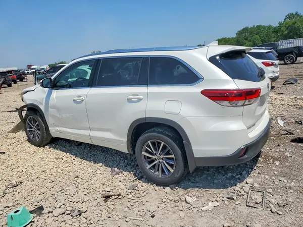 5TDJZRFH7HS514481 2017 TOYOTA HIGHLANDER - Image 2