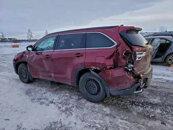 5TDJZRFH7HS517770 2017 TOYOTA HIGHLANDER - Image 2