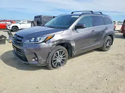 5TDJZRFH7JS535563 2018 TOYOTA HIGHLANDER