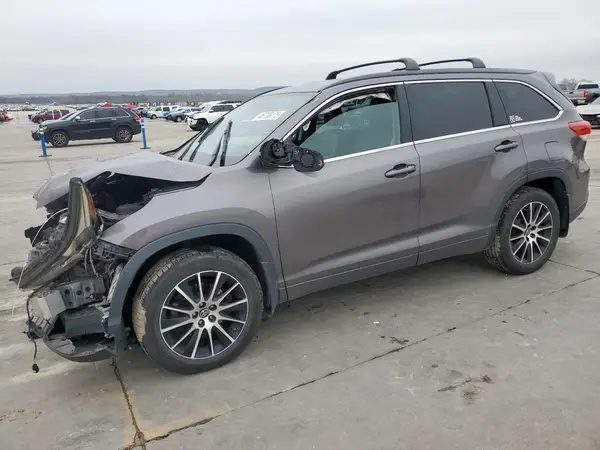 5TDJZRFH7JS536521 2018 TOYOTA HIGHLANDER - Image 1