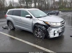 5TDJZRFH7JS541945 2018 TOYOTA HIGHLANDER