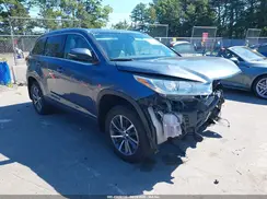 5TDJZRFH7JS824927 2018 TOYOTA HIGHLANDER