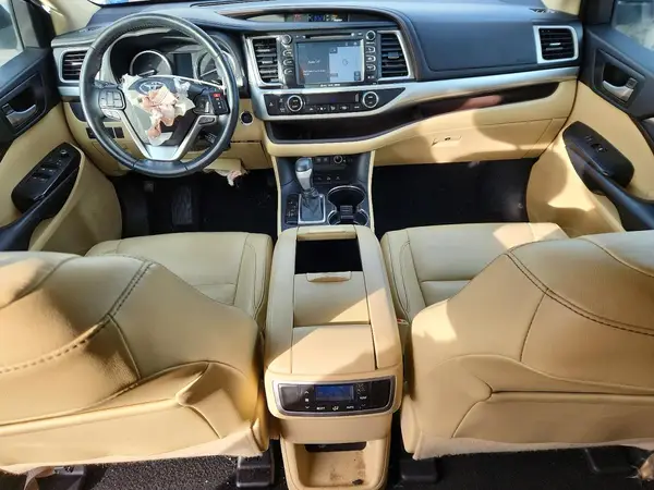5TDJZRFH7JS841338 2018 TOYOTA HIGHLANDER - Image 8