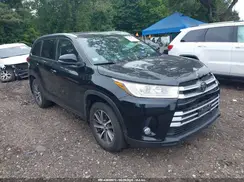 5TDJZRFH7JS863016 2018 TOYOTA HIGHLANDER
