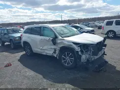 5TDJZRFH7JS883623 2018 TOYOTA HIGHLANDER