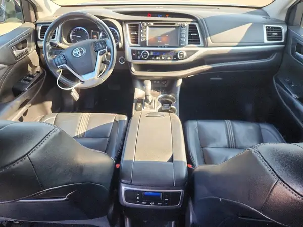 5TDJZRFH7JS900436 2018 TOYOTA HIGHLANDER - Image 8