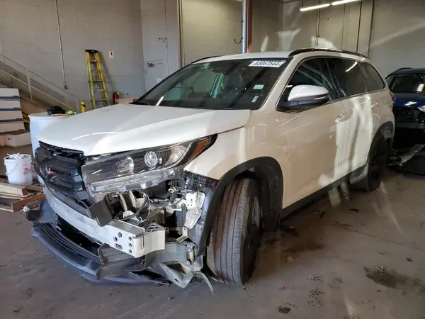 5TDJZRFH7KS564286 2019 TOYOTA HIGHLANDER - Image 1
