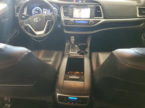 5TDJZRFH7KS564286 2019 TOYOTA HIGHLANDER - Image 8