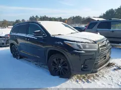 5TDJZRFH7KS565048 2019 TOYOTA HIGHLANDER