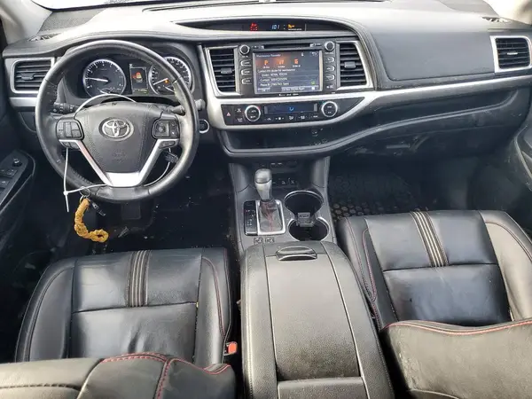 5TDJZRFH7KS565406 2019 TOYOTA HIGHLANDER - Image 8