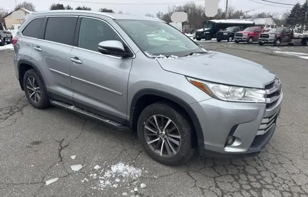 5TDJZRFH7KS565678 2019 TOYOTA HIGHLANDER - Image 1