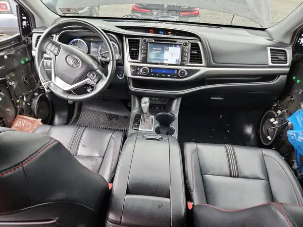 5TDJZRFH7KS572226 2019 TOYOTA HIGHLANDER - Image 8