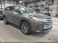 5TDJZRFH7KS572663 2019 TOYOTA HIGHLANDER