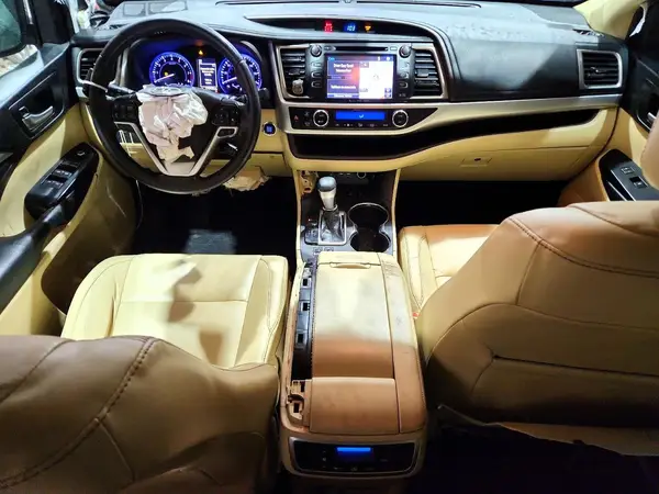 5TDJZRFH7KS572744 2019 TOYOTA HIGHLANDER - Image 8