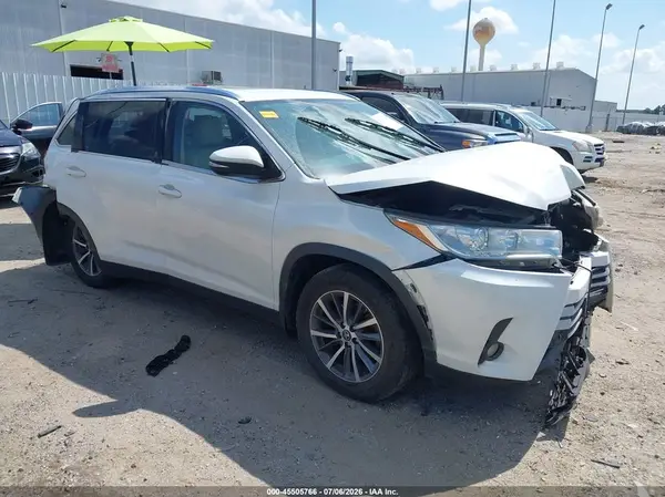 5TDJZRFH7KS574459 2019 TOYOTA HIGHLANDER - Image 1