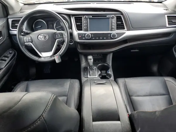 5TDJZRFH7KS579614 2019 TOYOTA HIGHLANDER - Image 8